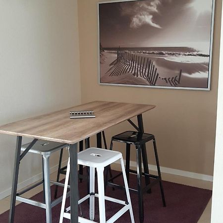 Appt Cosy 65 M2 Coeur De Ville A 150 M De La Plage Royan Bagian luar foto