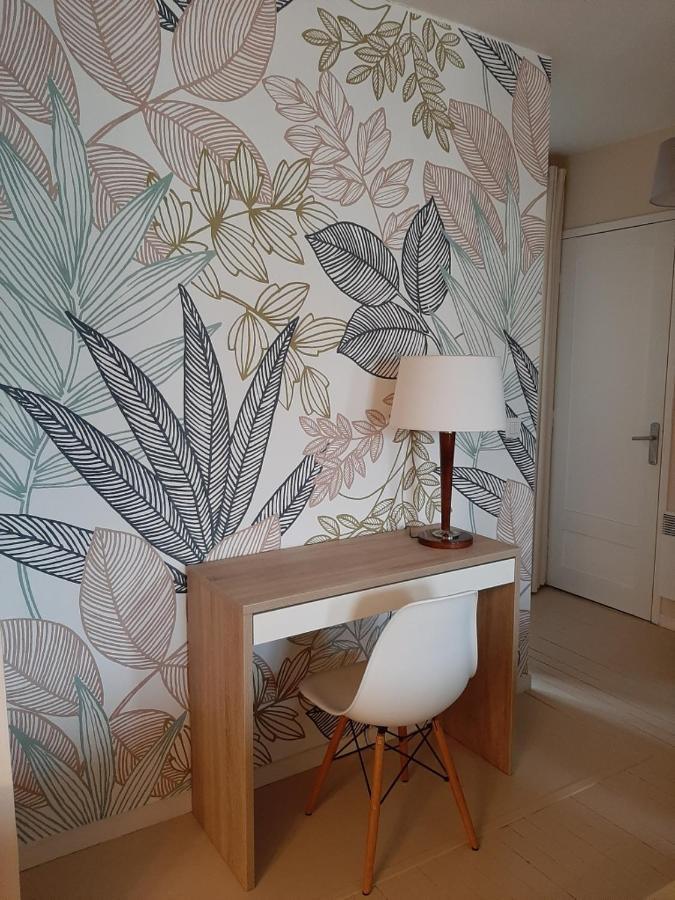 Appt Cosy 65 M2 Coeur De Ville A 150 M De La Plage Royan Bagian luar foto